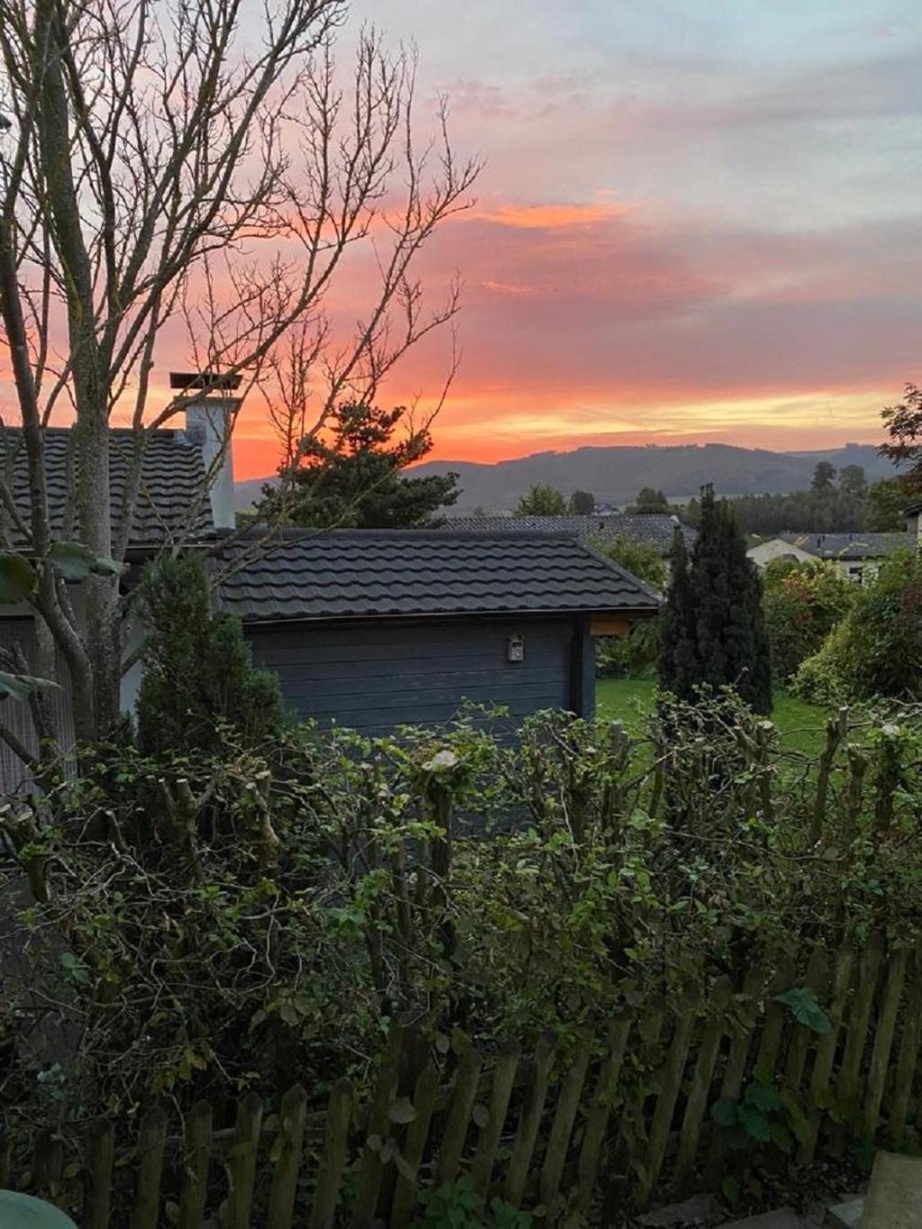 Ferienhaus Glueckspilz Beim Hennesee Meschede Εξωτερικό φωτογραφία